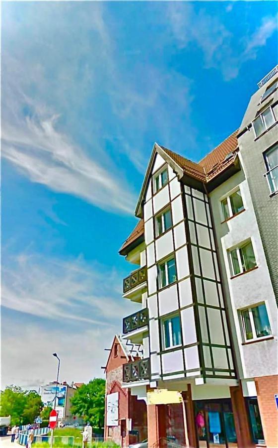 Uroczy Apartament Rzeczna Kołobrzeg Exterior foto
