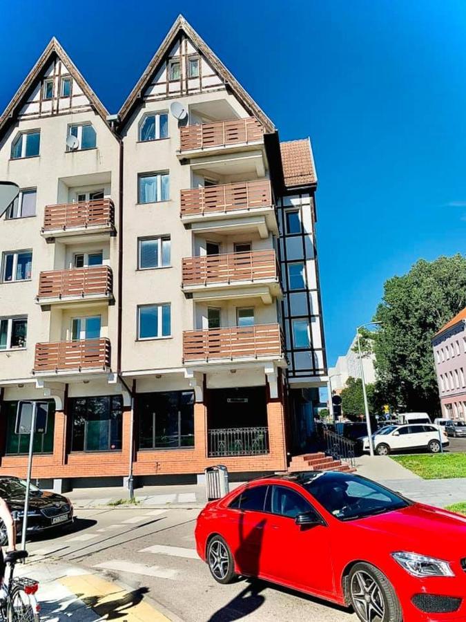 Uroczy Apartament Rzeczna Kołobrzeg Exterior foto